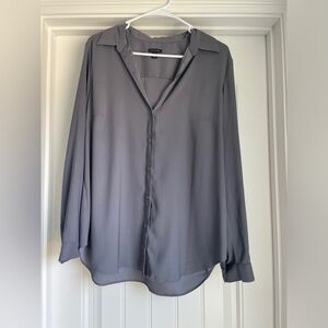 Ann Taylor Essential Shirt in dark grey - L